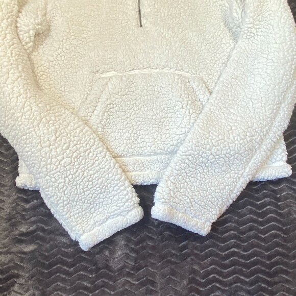 Hollister White Sherpa Fleece Pullover Sweater Kangaroo Pocket Womens size S - Picture 3 of 9